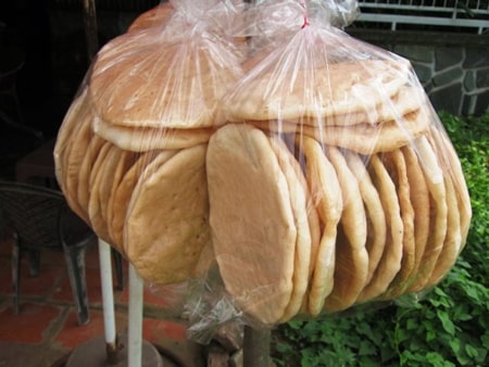 Bánh phồng Sơn Đốc giòn thơm dễ mang đi xa