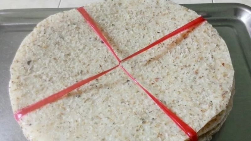 Bánh cũng chứa chất xơ từ dừa, tốt cho tiêu hóa