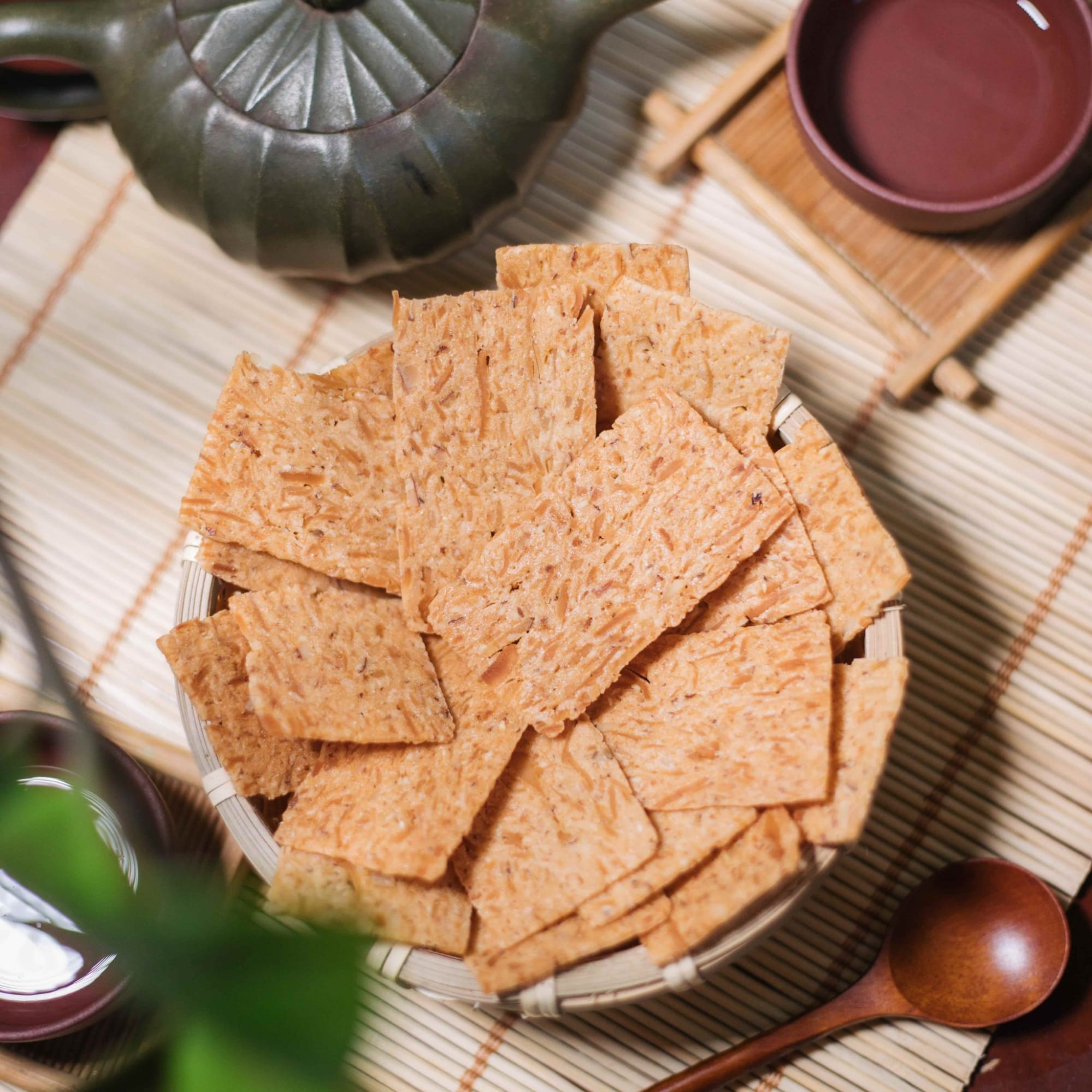 Bánh dừa nướng giòn rụm - gắn liền với vùng đất Bến Tre